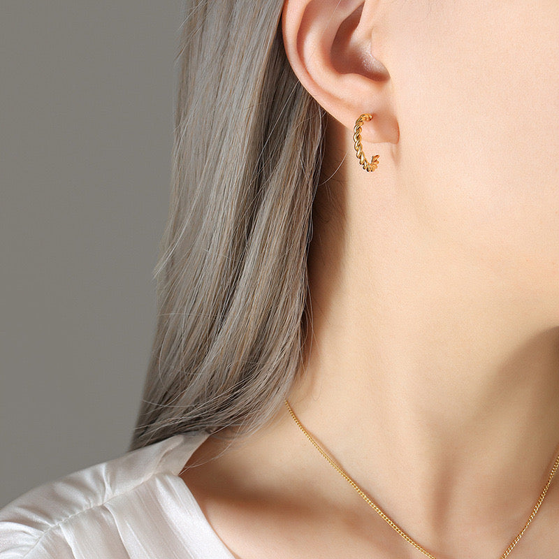 Twisted Large Hoops