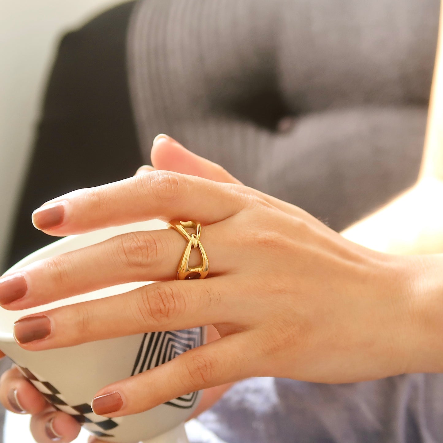 Bow Thick Ring
