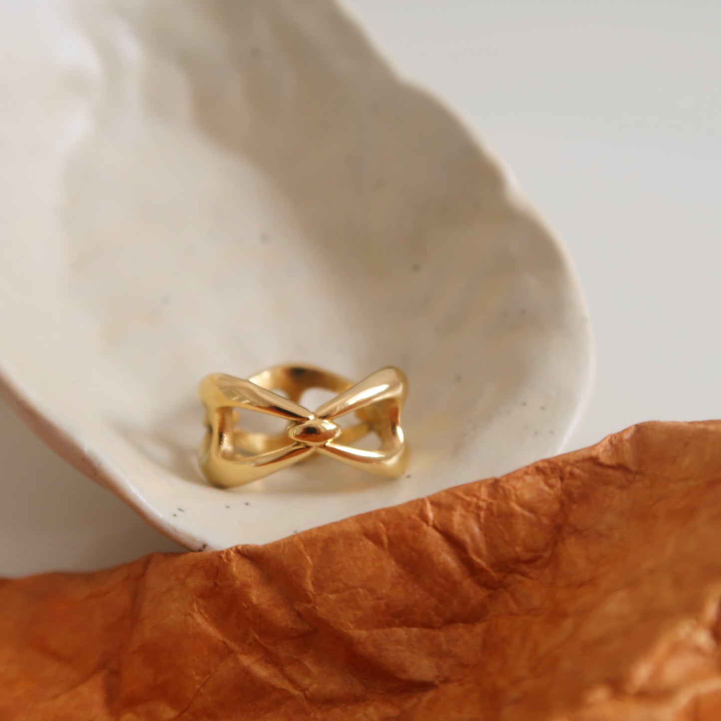 Bow Thick Ring