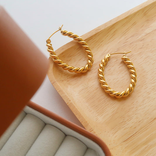 Twisted Oval Earrings