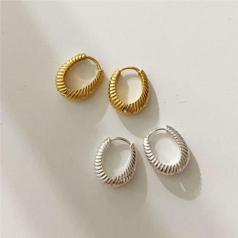 Thick Oval Hoops