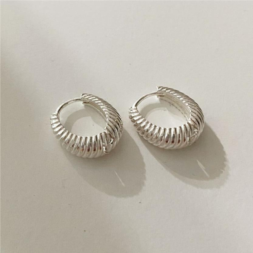 Thick Oval Hoops