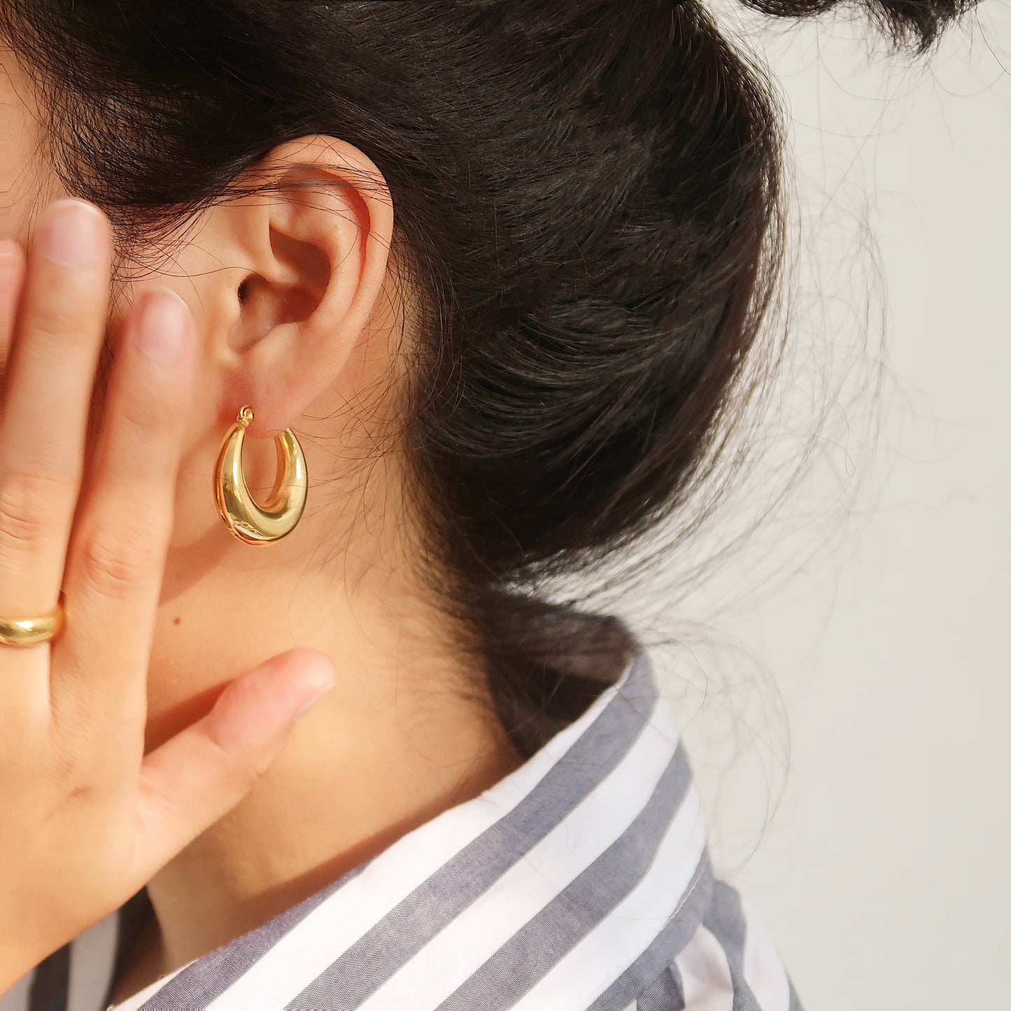 Oval Hoop Earrings