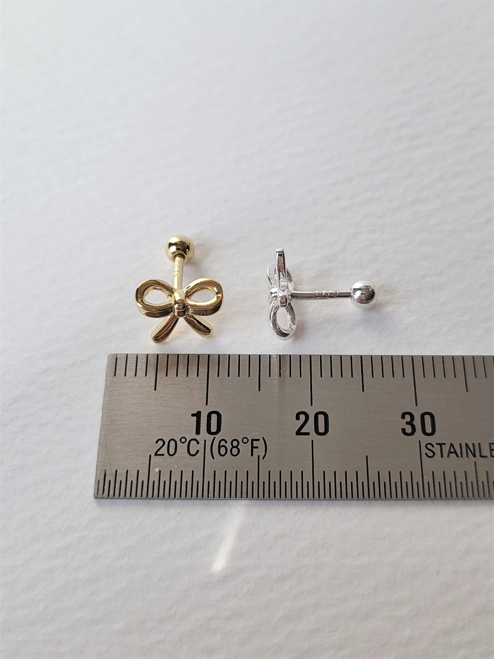 Mini Bow Stud