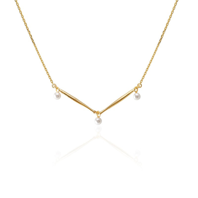 Dainty Pearl Drop Necklace